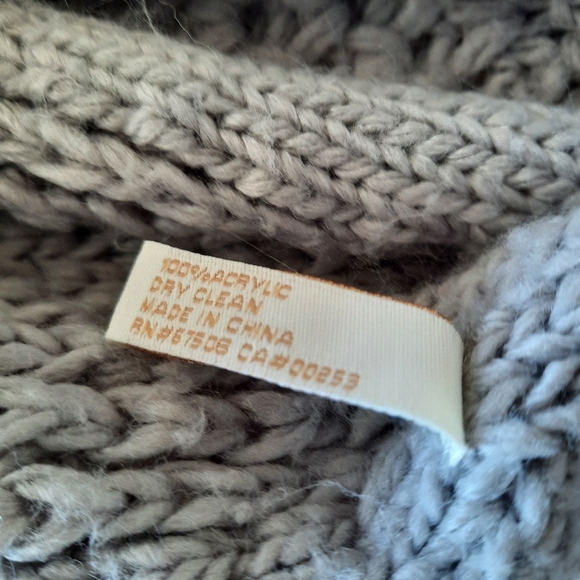Infinity Scarf, Gray - Picture 2 of 5